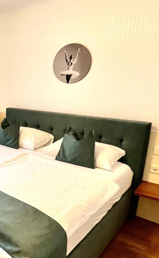 Home Sweet Apartments - A Cozy Welcome Wenen Buitenkant foto