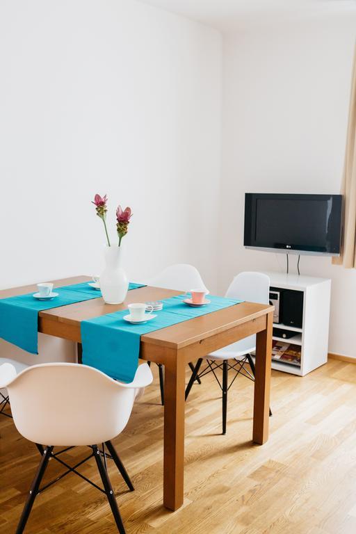 Home Sweet Apartments - A Cozy Welcome Wenen Kamer foto